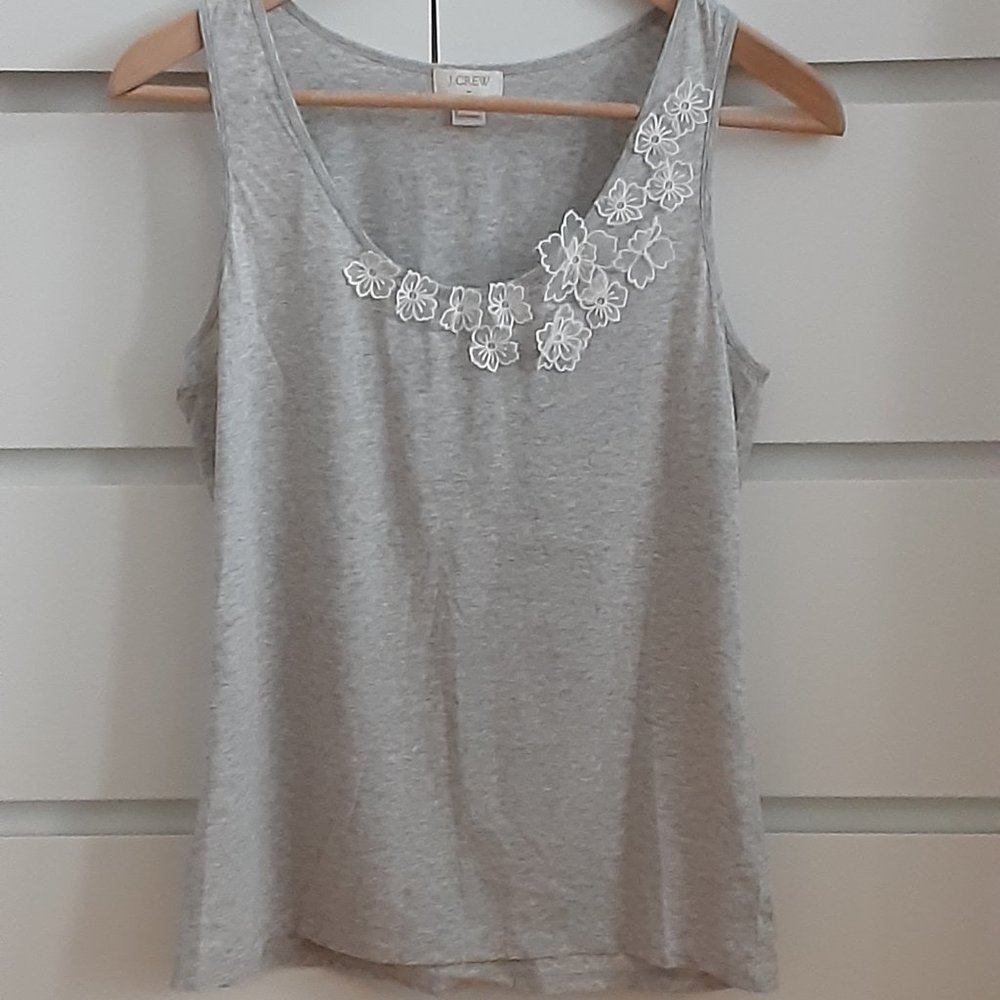 J Crew cotton tank with floral applique design size XS